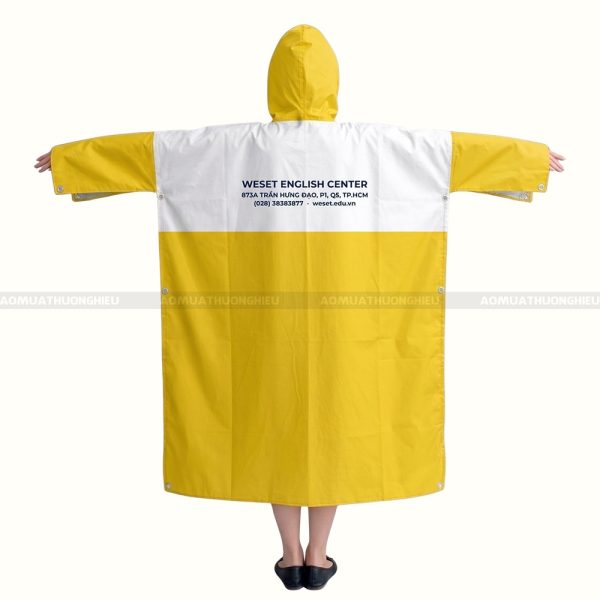 Xưởng sản xuất áo mưa in logo doanh nghiệp 2